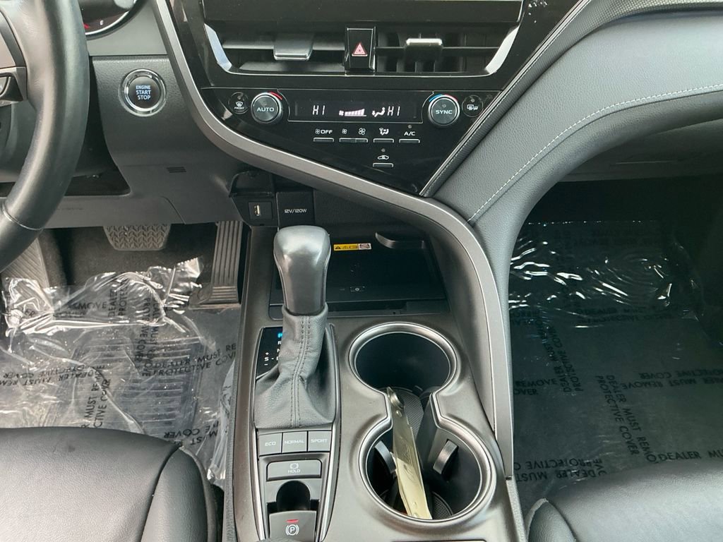 Used 2024 Toyota Camry XSE image 11