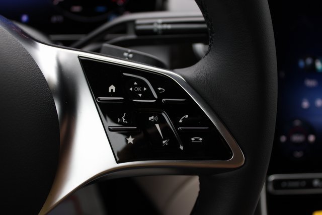 New 2024 Mercedes-Benz GLC 300 4MATIC image 19