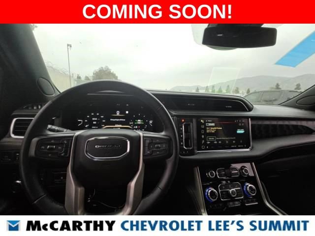 Used 2023 GMC Yukon Denali w/ Max Trailering Package AWD/4WD image 9