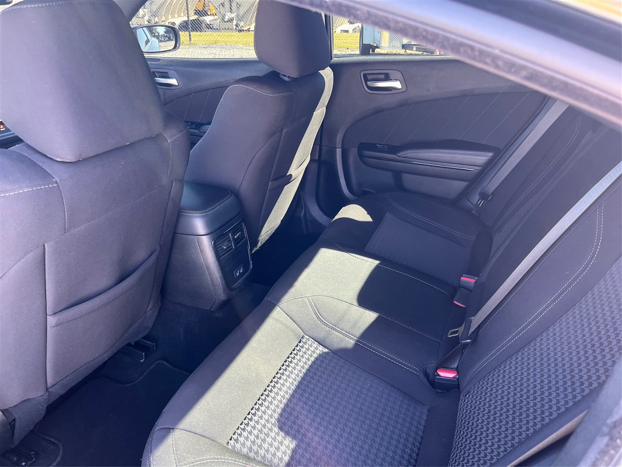 Used 2023 Dodge Charger SXT w/ Blacktop Package image 10