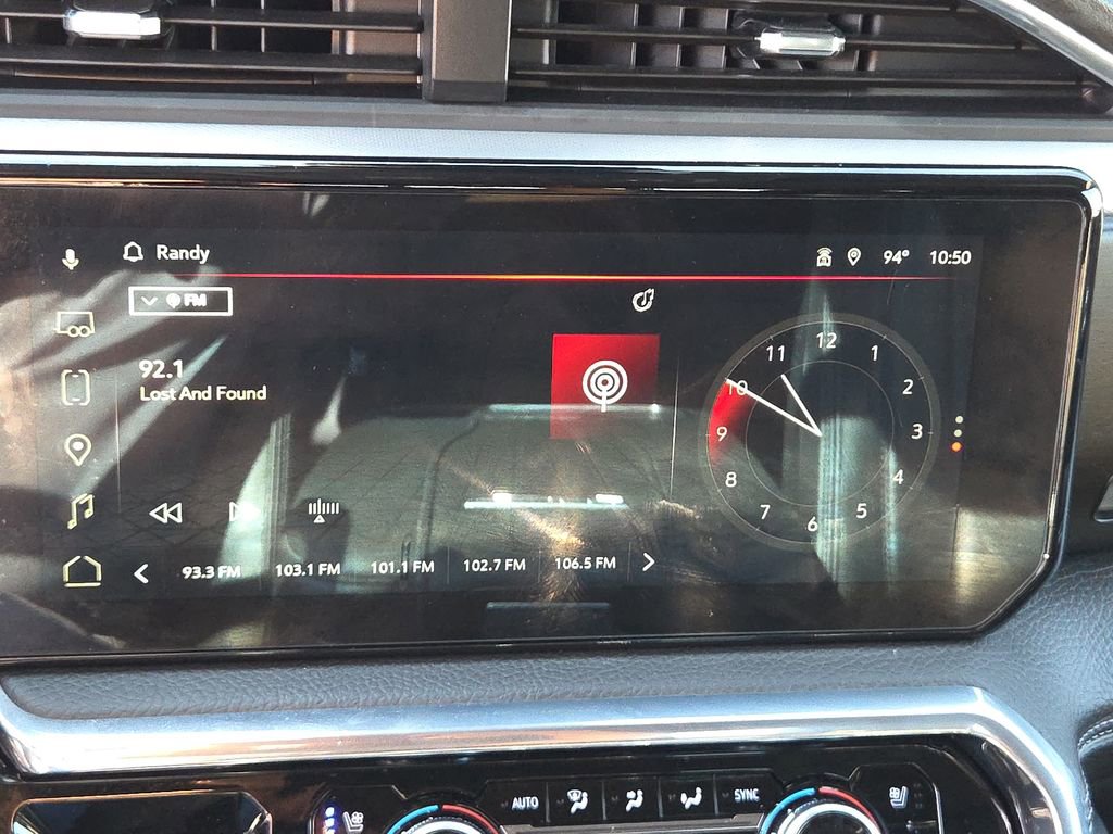 Used 2025 GMC Sierra 3500 Denali w/ Denali Reserve Package image 22