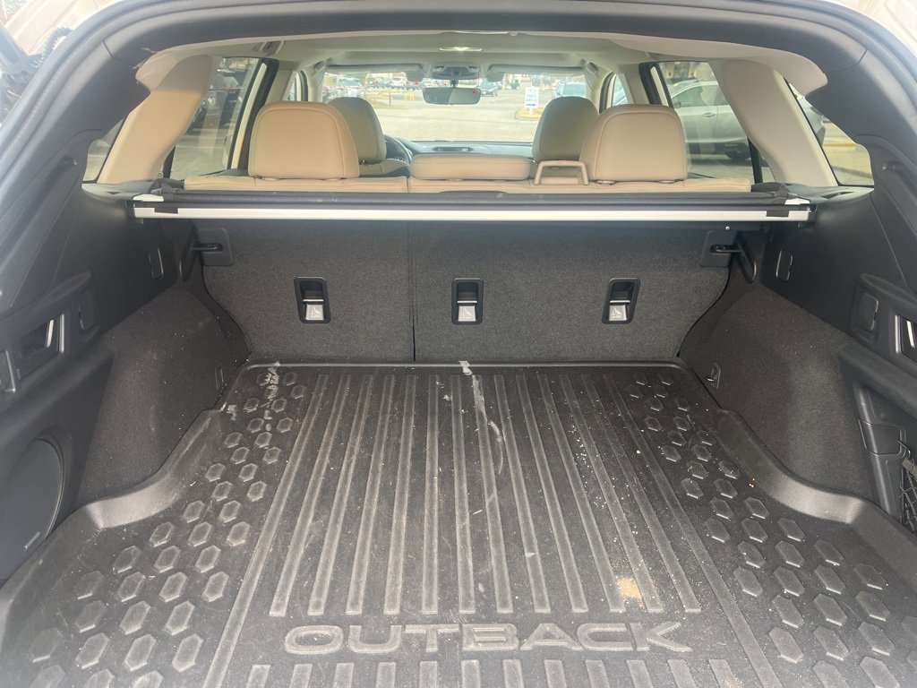 Used 2020 Subaru Outback Limited XT image 9