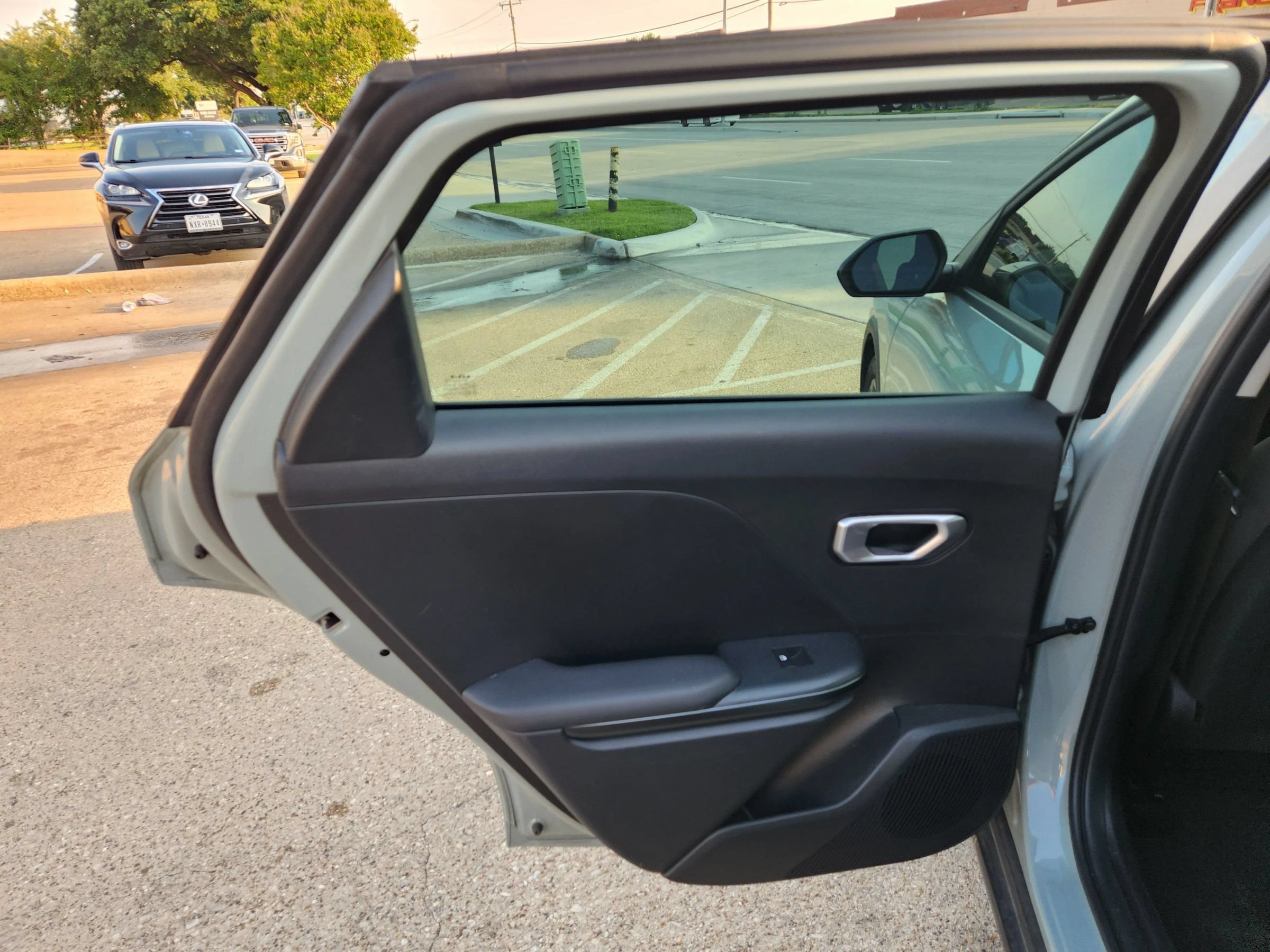 Used 2026 Kia K4 FWD image 11
