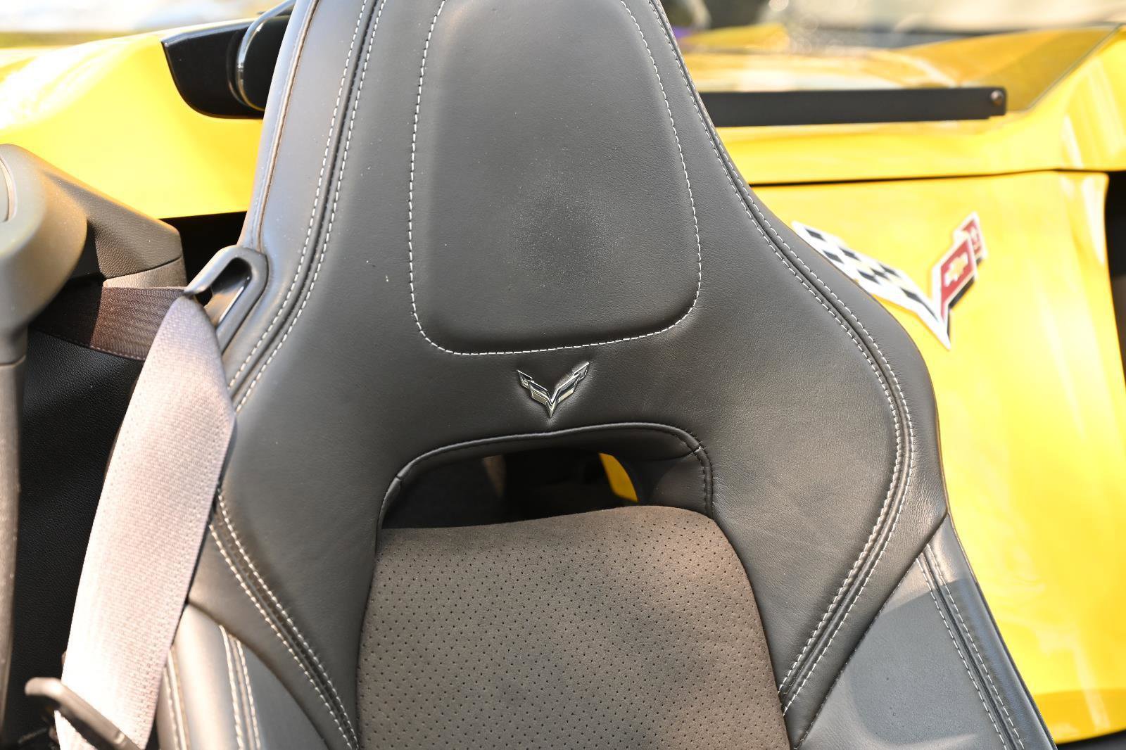 Used 2014 Chevrolet Corvette Stingray Convertible w/ 2LT Preferred Equipment Group image 32