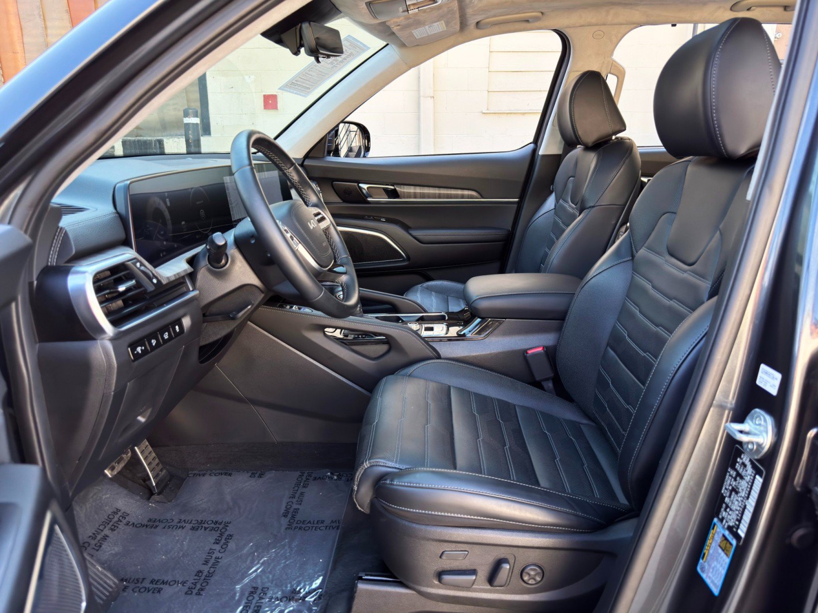 Used 2024 Kia Telluride SX Prestige AWD/4WD image 17