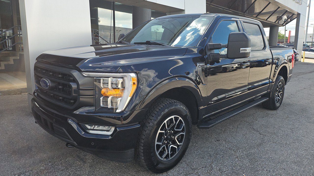 Used 2023 Ford F150 XLT w/ Equipment Group 302A High AWD/4WD image 8