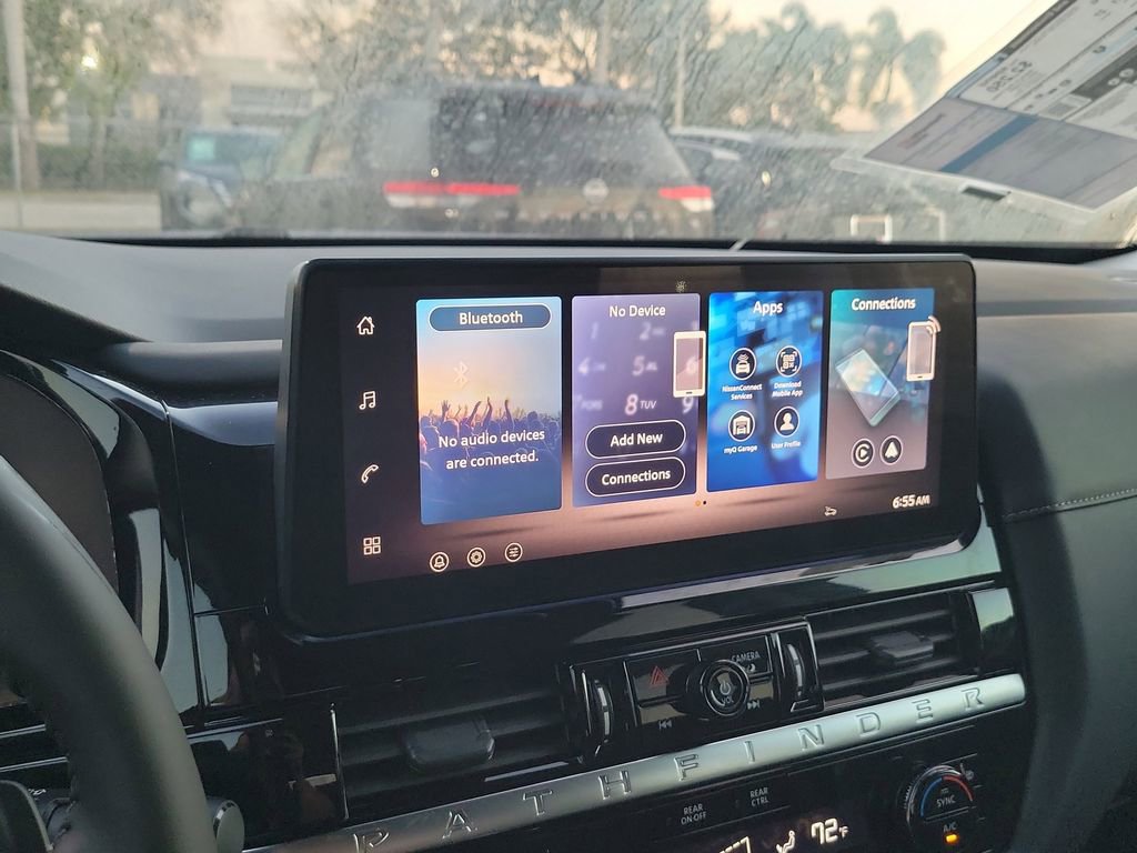 New 2026 Nissan Pathfinder SV image 8