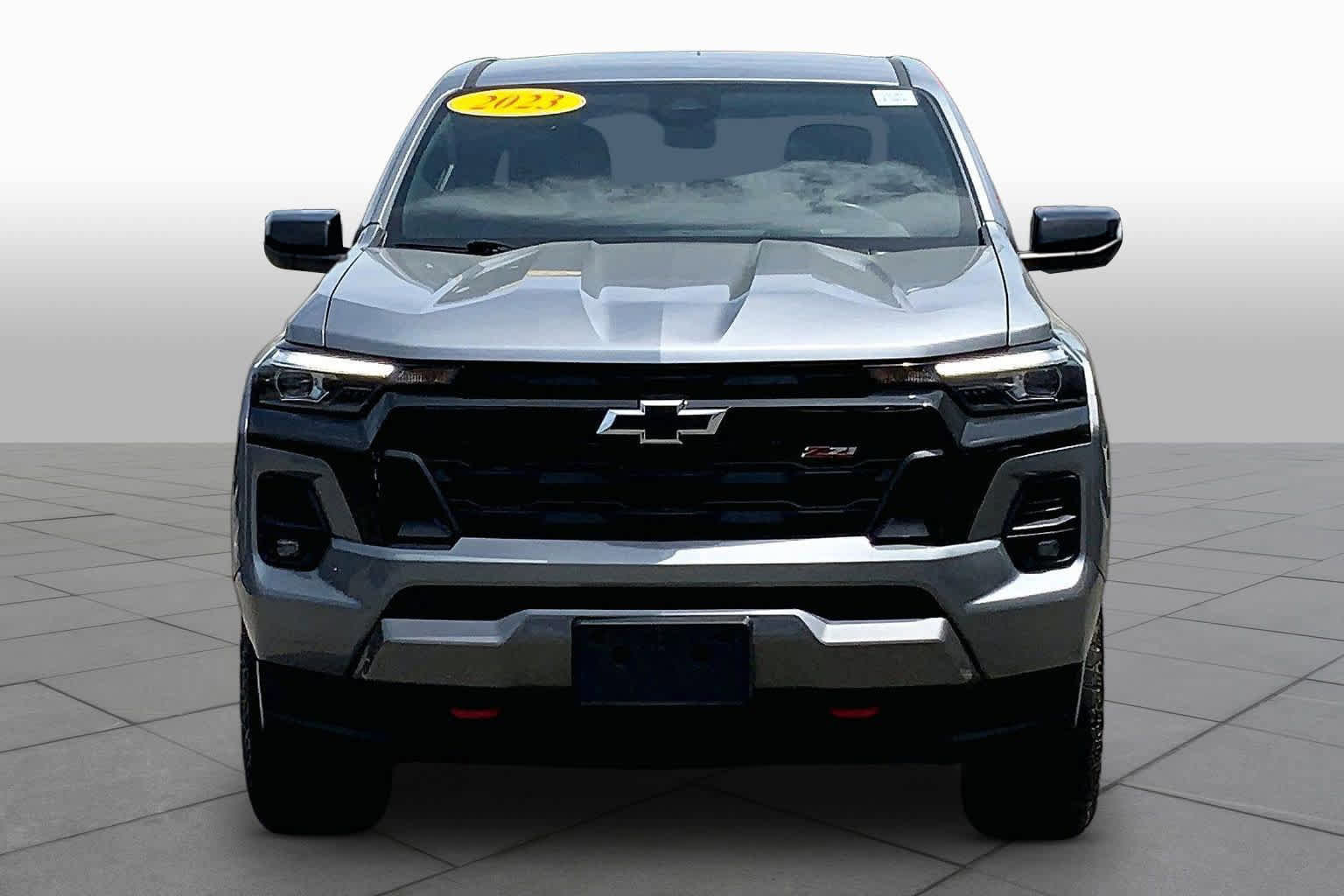 Used 2023 Chevrolet Colorado Z71 w/ Z71 Convenience Package 2 AWD/4WD image 4