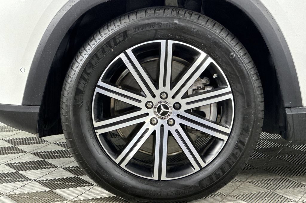 Certified 2024 Mercedes-Benz GLE 450 4MATIC image 34