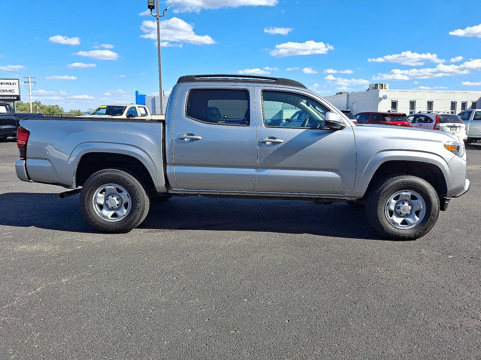 Used 2023 Toyota Tacoma SR AWD/4WD image 8