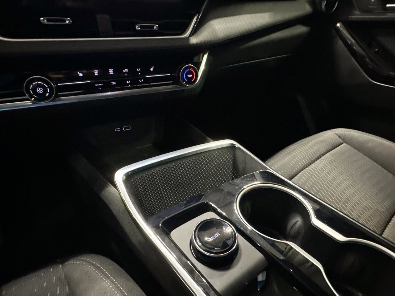 Used 2026 Chevrolet Equinox LT FWD image 22