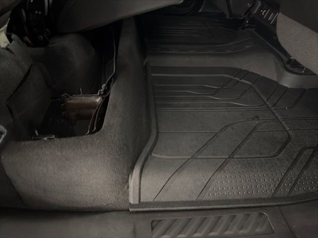 Used 2019 Chevrolet Silverado 1500 LT w/ Texas Edition image 15