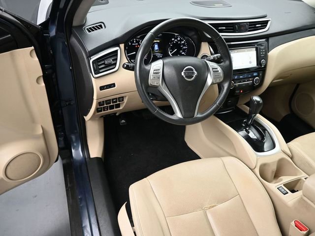Used 2016 Nissan Rogue SL w/ SL Premium Package image 15
