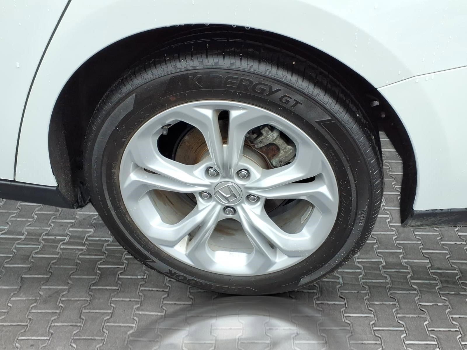 Used 2024 Honda Accord LX image 11