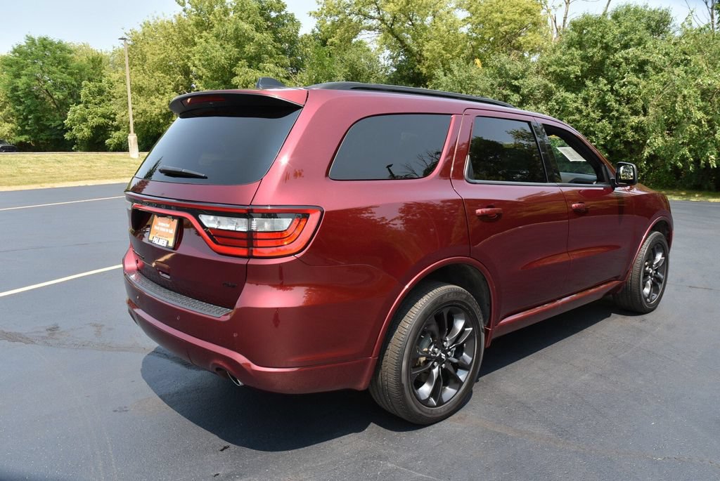 Certified 2025 Dodge Durango GT w/ Blacktop Package AWD/4WD image 5