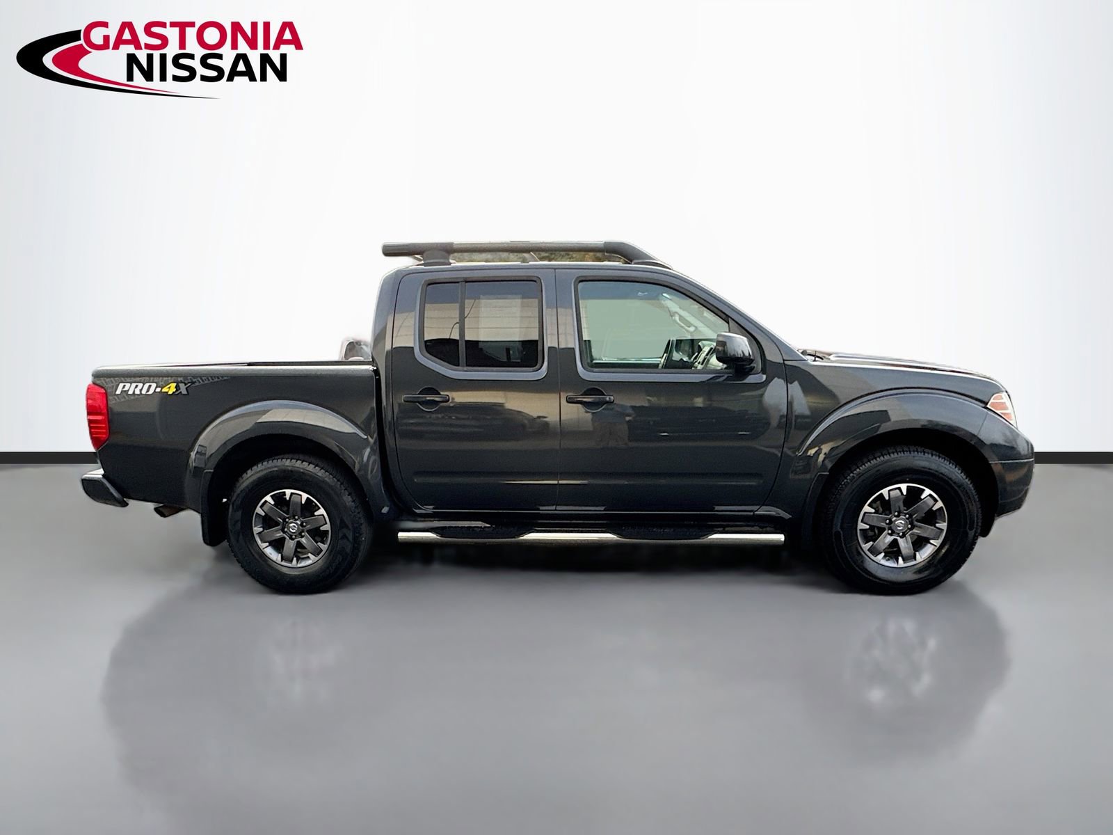 Used 2015 Nissan Frontier PRO-4X w/ Pro-4x Luxury Package image 10