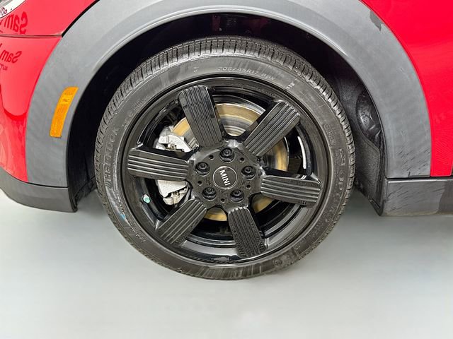 Used 2023 MINI Cooper S w/ Signature Upholstery Package image 30