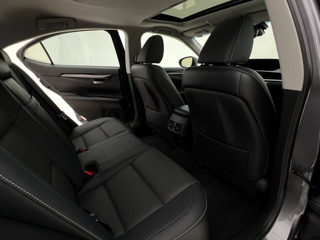 Used 2017 Lexus ES 350 w/ Premium Package FWD image 20