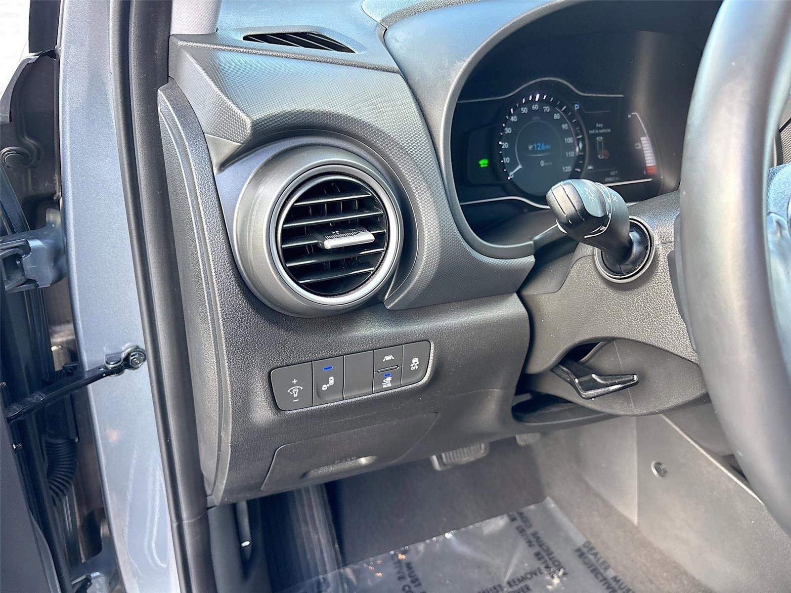 Used 2021 Hyundai Kona SEL image 10