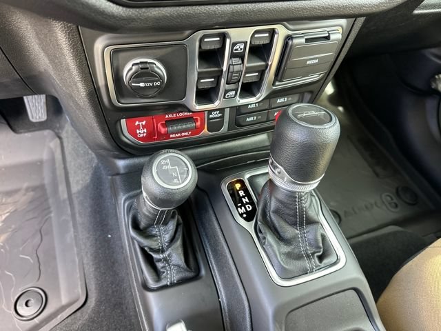 New 2026 Jeep Gladiator Willys AWD/4WD image 22