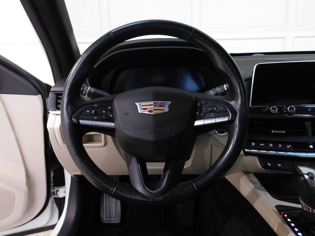Used 2022 Cadillac CT4 Premium Luxury AWD/4WD image 39