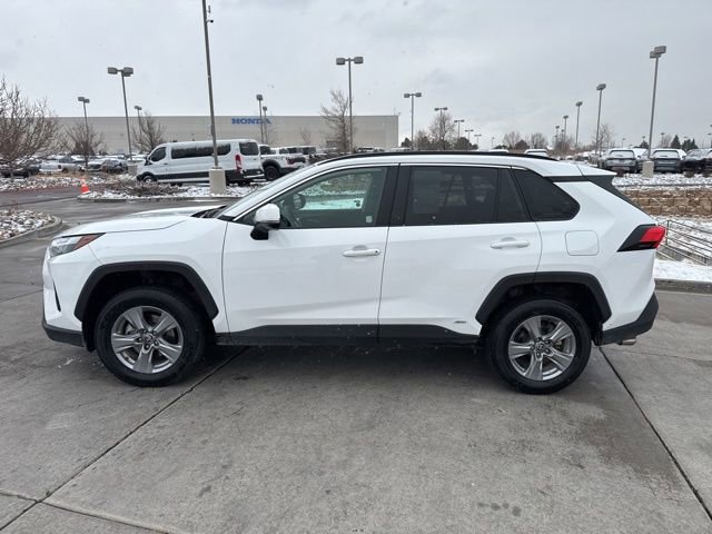 Used 2025 Toyota RAV4 XLE image 4