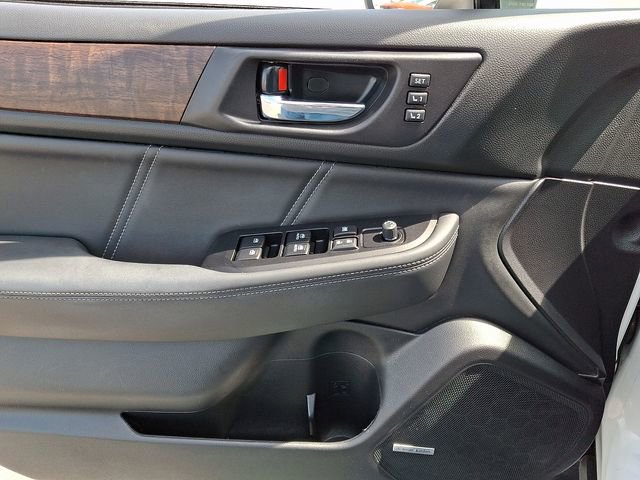 Used 2019 Subaru Outback 2.5i Limited w/ Popular Package #2 AWD/4WD image 12