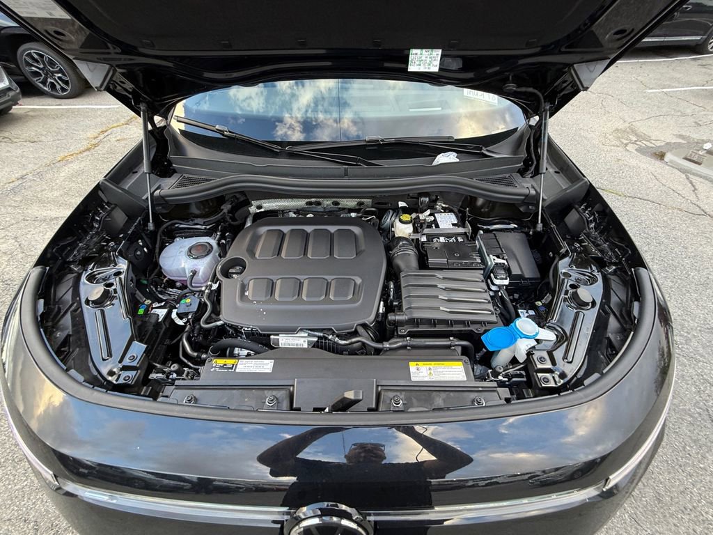 New 2026 Volkswagen Tiguan SE R-Line image 26
