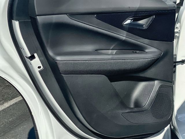 New 2026 Chevrolet Blazer EV LT image 33