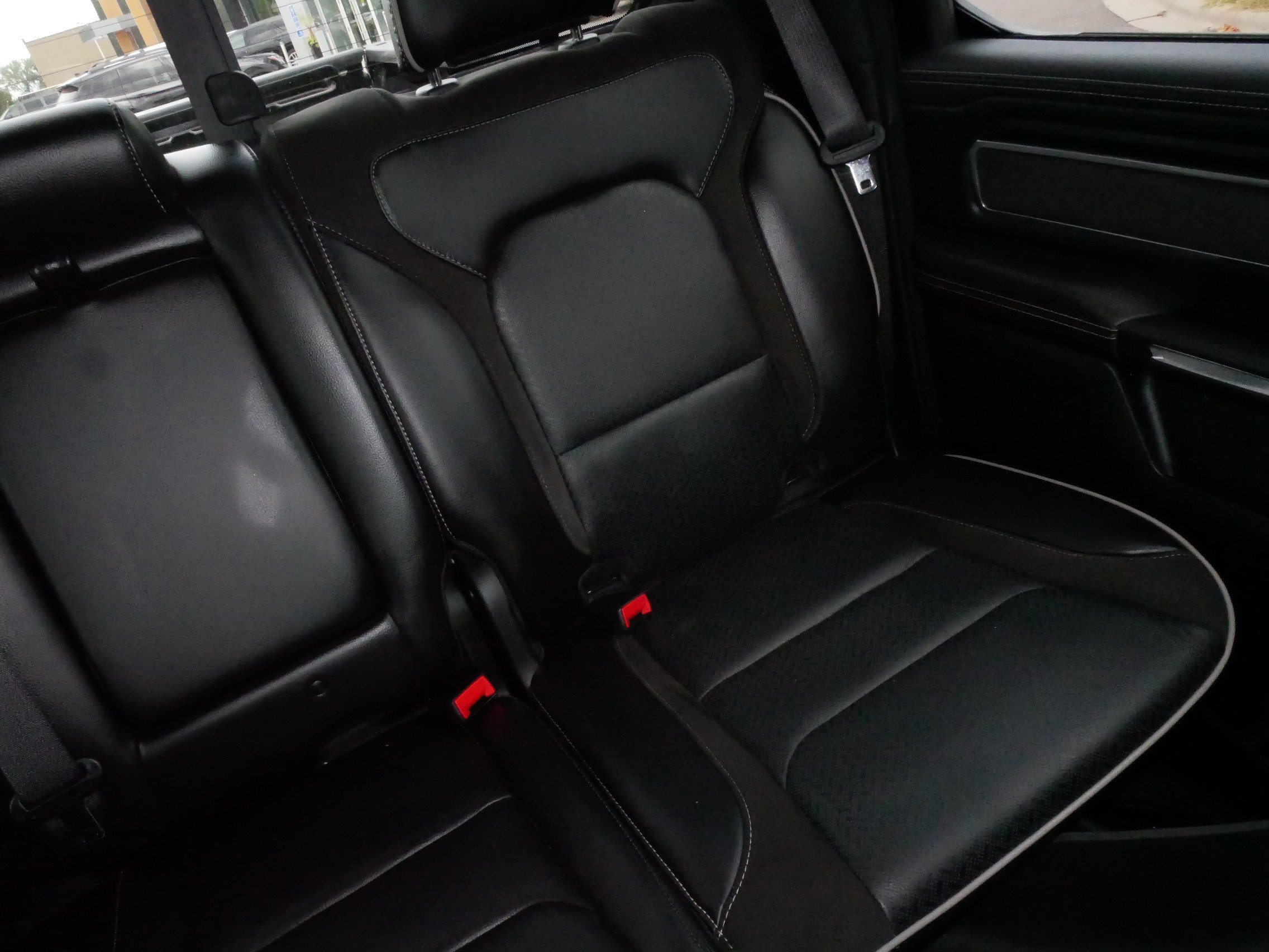 Used 2023 RAM 1500 Laramie AWD/4WD image 14