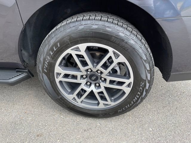 Used 2025 Ford Expedition Max Active image 44