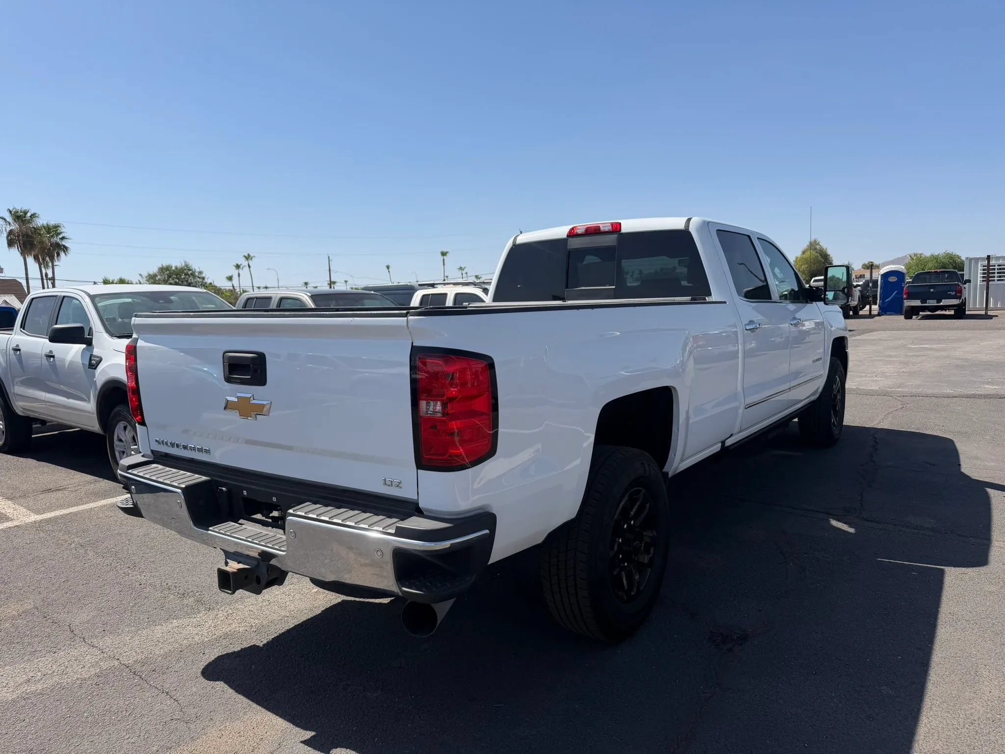 Used 2016 Chevrolet Silverado 2500 LTZ w/ Duramax Plus Package RWD image 11
