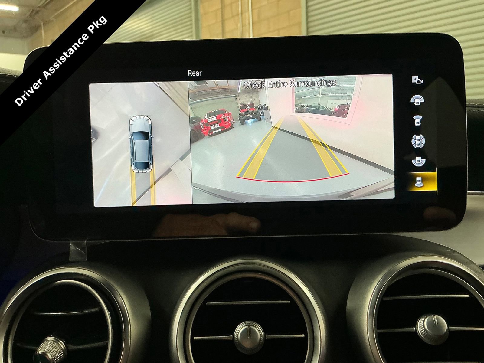 Used 2020 Mercedes-Benz GLC 300 4MATIC Coupe image 22