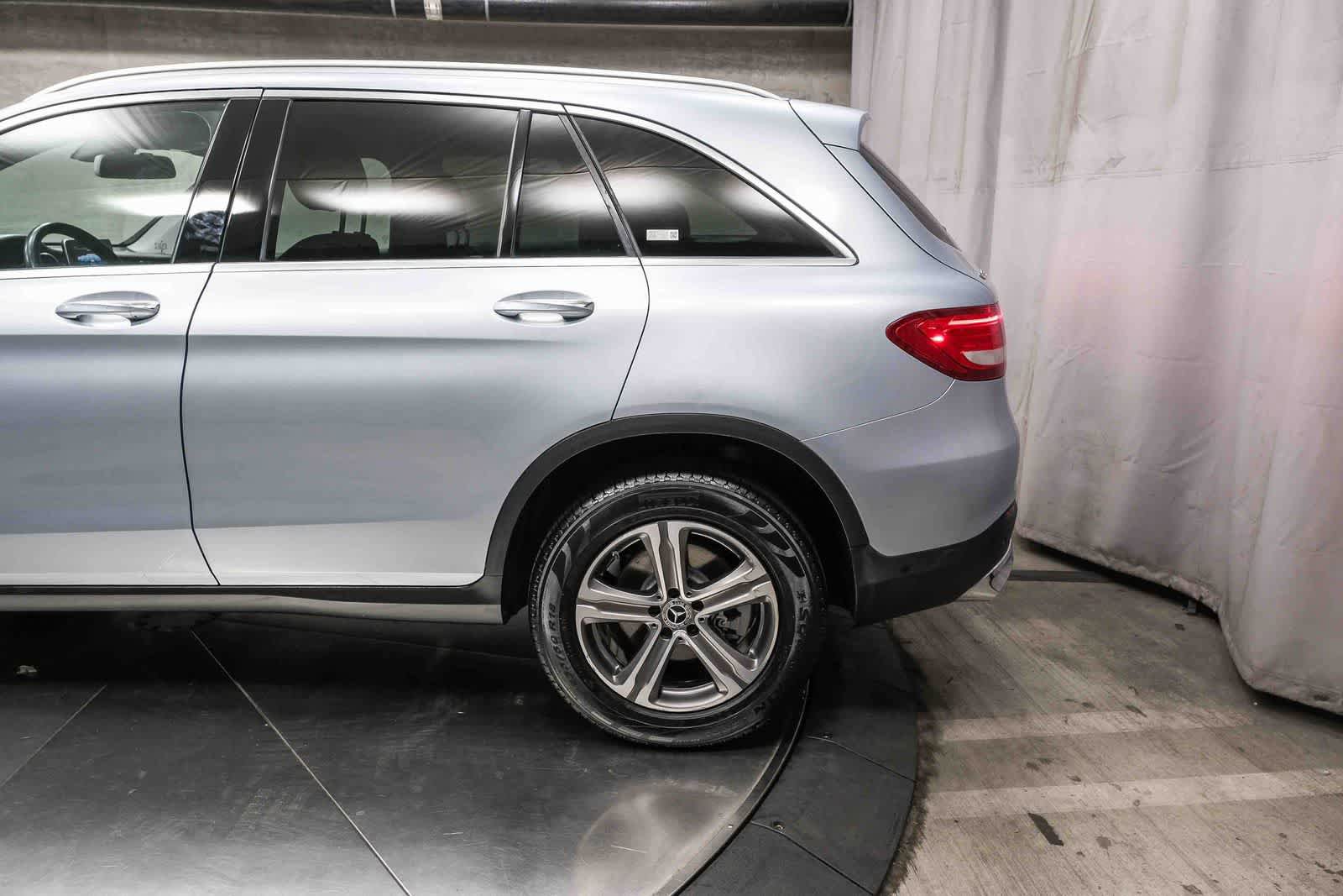 Used 2018 Mercedes-Benz GLC 300 image 8