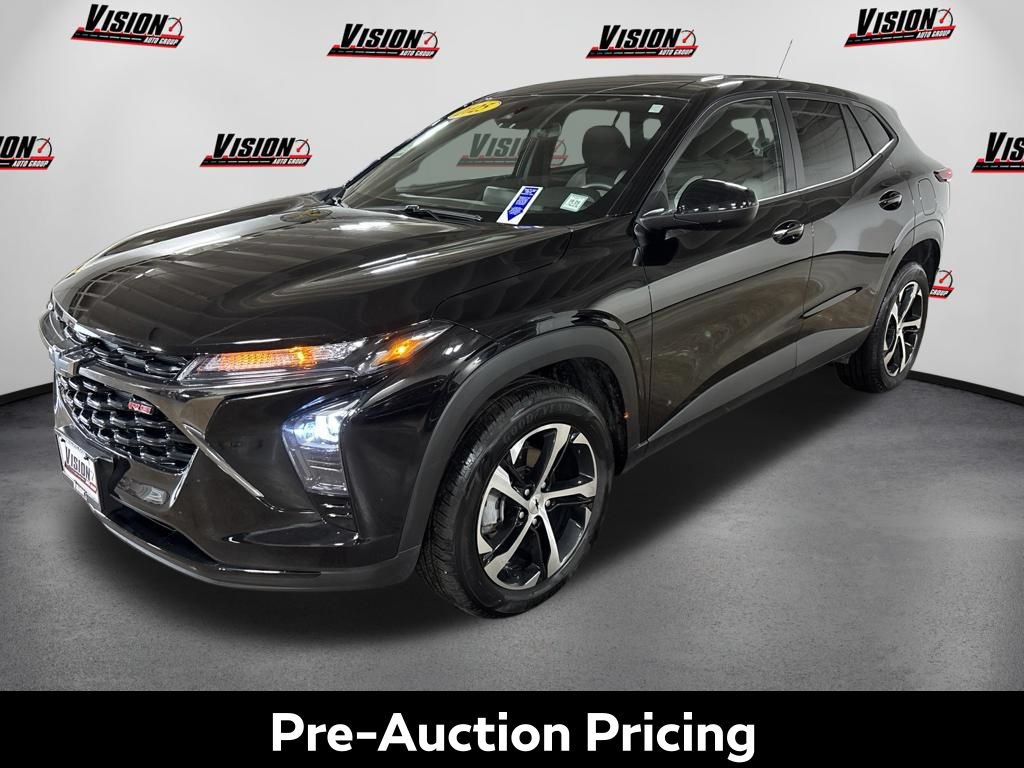 Used 2025 Chevrolet Trax RS