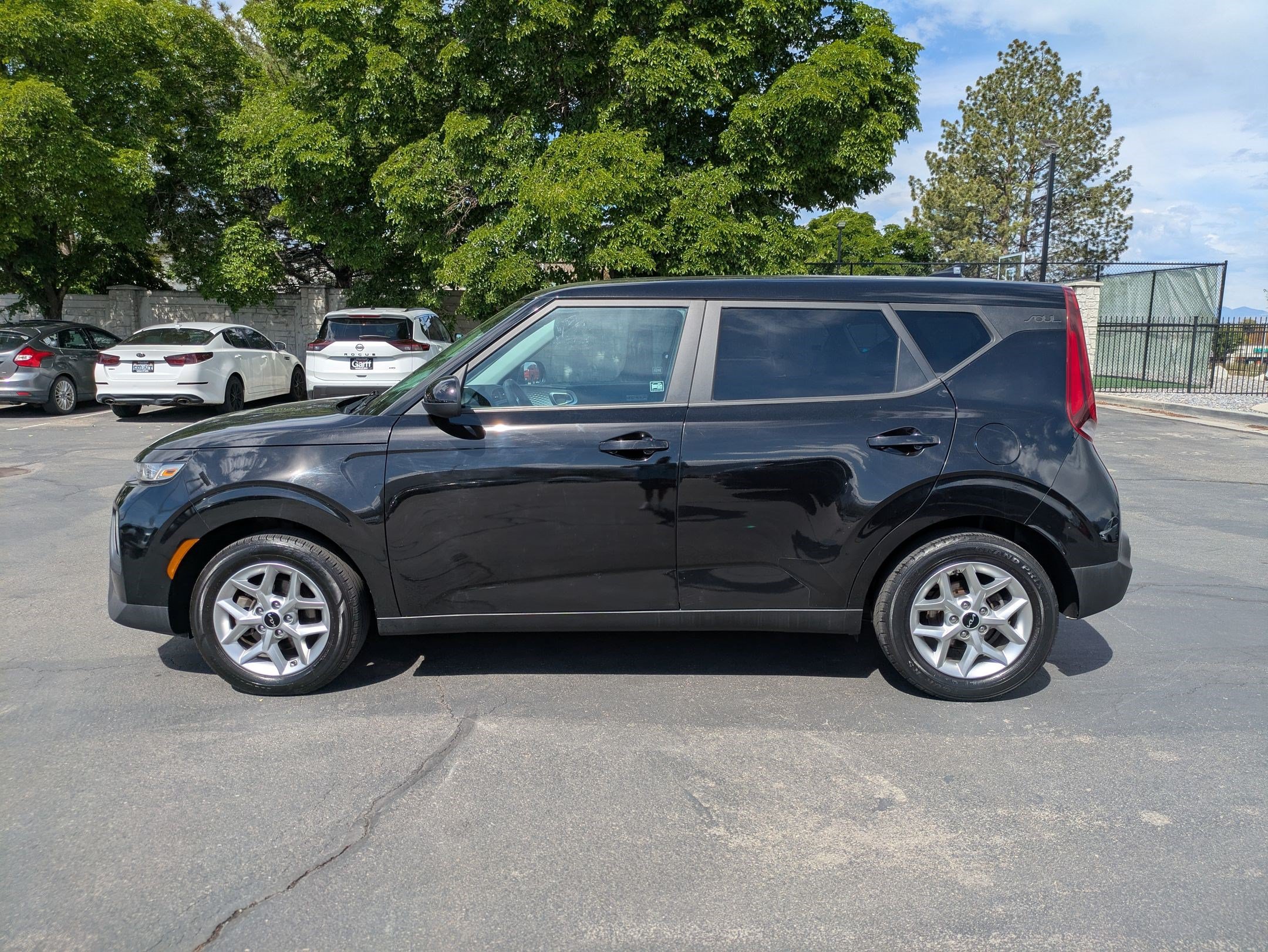 Used 2022 Kia Soul LX w/ Technology Package FWD image 9