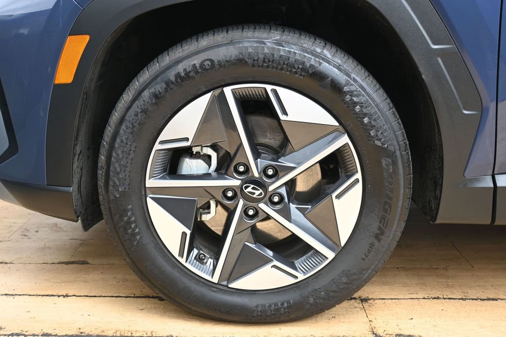 Used 2025 Hyundai Tucson SEL FWD image 11