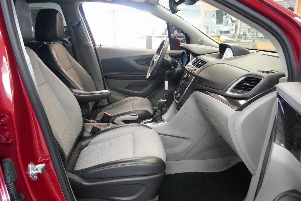 Used 2016 Buick Encore FWD image 31