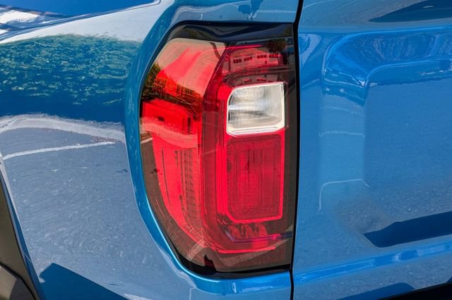 Used 2024 GMC Canyon AT4 w/ AT4 Premium Package image 46