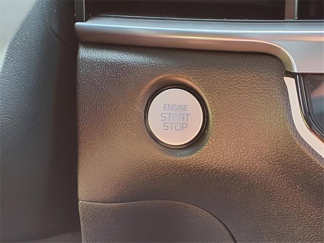 New 2025 Kia Sorento S w/ Panoramic Sunroof Package image 13
