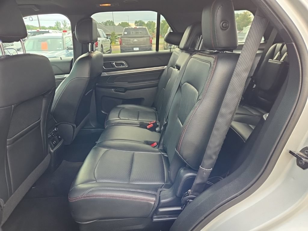 Used 2017 Ford Explorer Sport w/ Equipment Group 401A AWD/4WD image 10