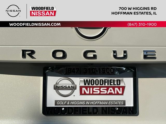 Certified 2023 Nissan Rogue Platinum w/ Platinum Premium Package AWD/4WD image 11