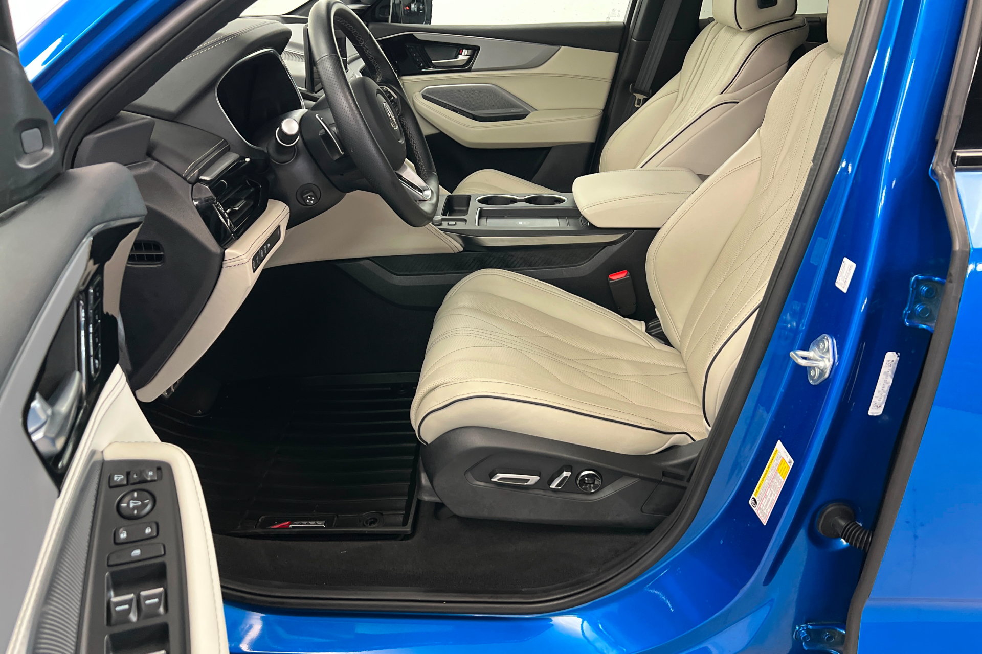 Used 2026 Acura MDX A-Spec w/ Advance Package AWD/4WD image 18