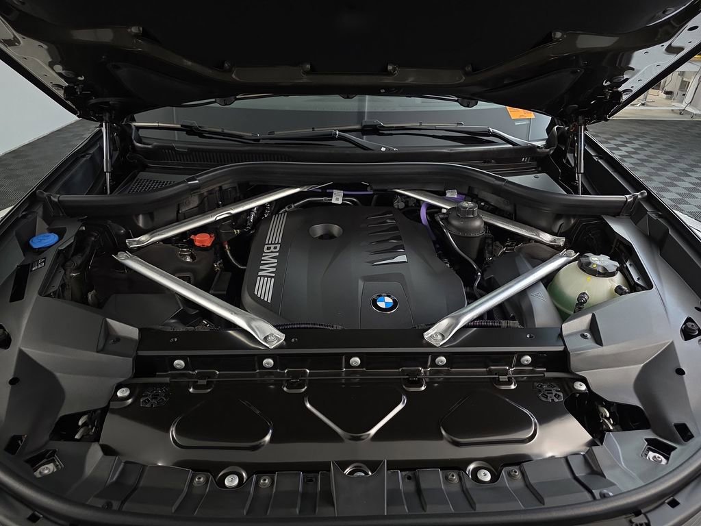 New 2026 BMW X7 xDrive40i w/ M Sport Package image 32