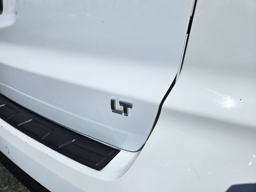 Used 2017 Chevrolet Traverse LT FWD image 10