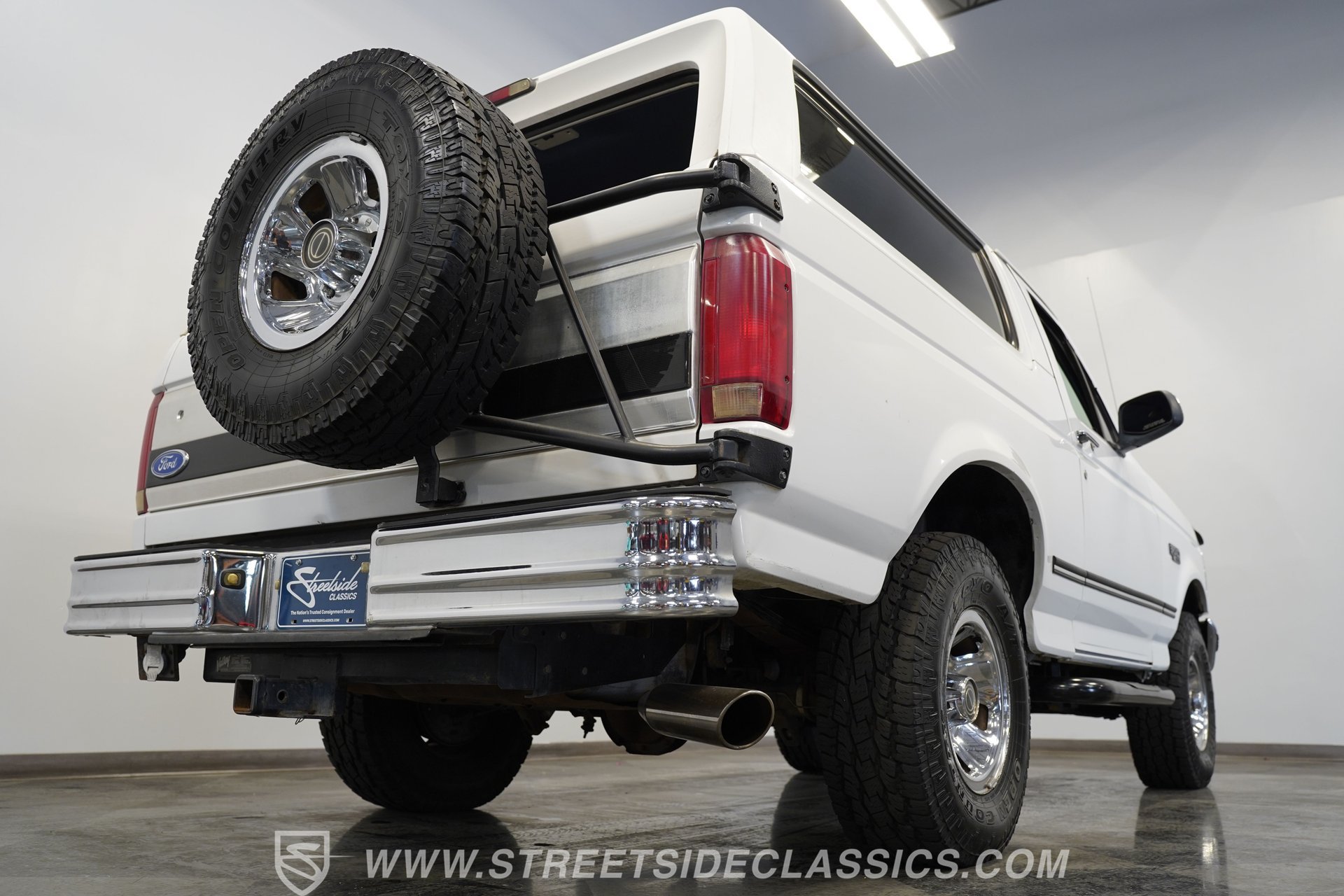 Used 1996 Ford Bronco XLT AWD/4WD image 30