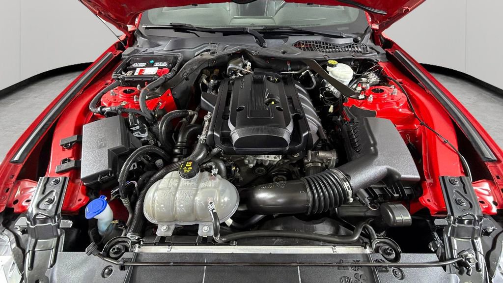Used 2020 Ford Mustang Premium RWD image 38
