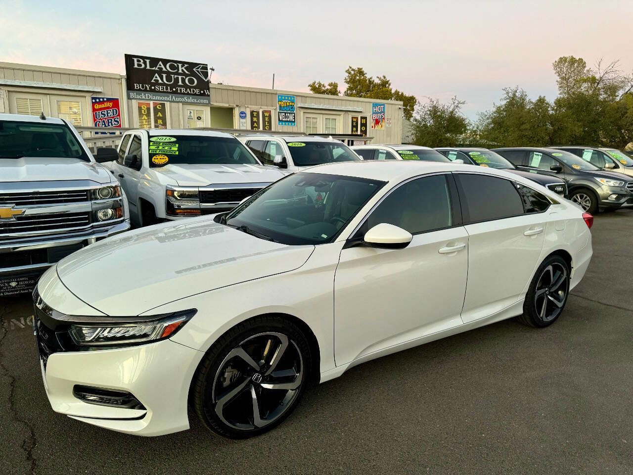 Used 2018 Honda Accord Sport image 4
