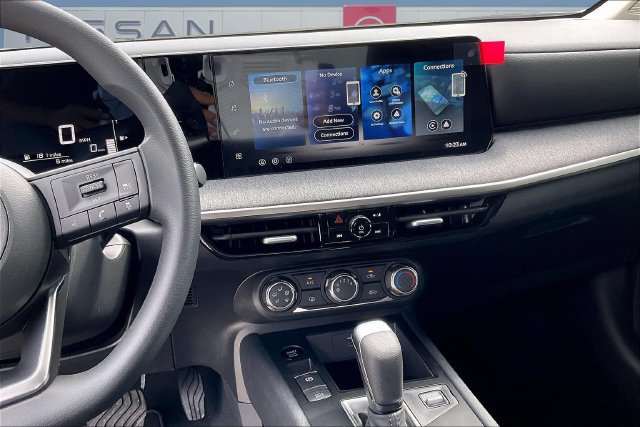New 2026 Nissan Kicks S FWD image 11