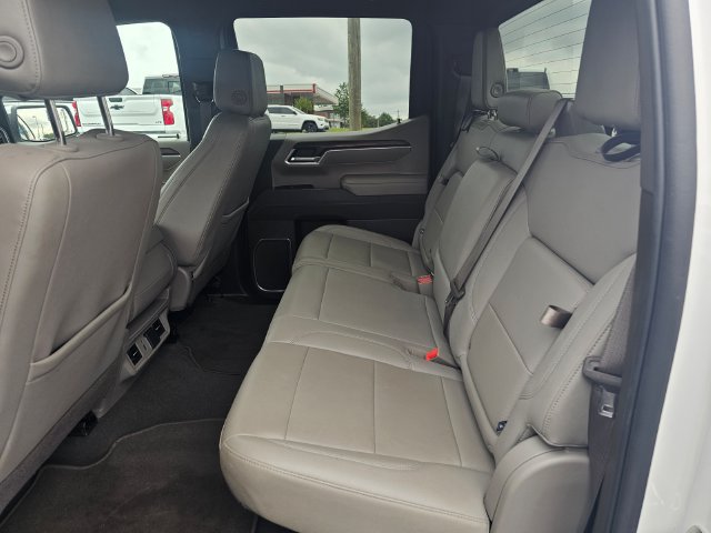 Used 2025 GMC Sierra 1500 SLT AWD/4WD image 17